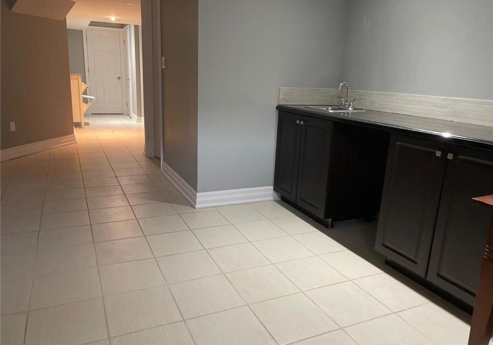 90-marina-point-crescent-stoney-creek-ontario-40778461