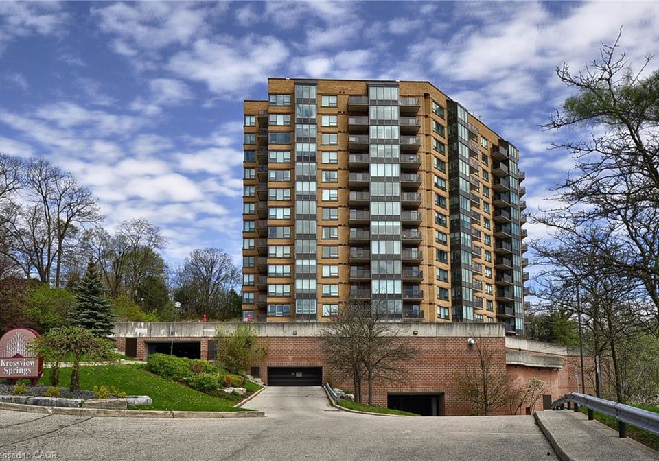 237-king-street-w-cambridge-ontario-40778558