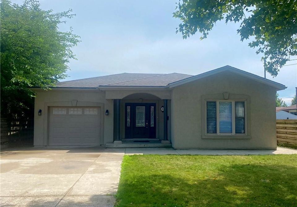 7-currie-street-hamilton-ontario-40778565