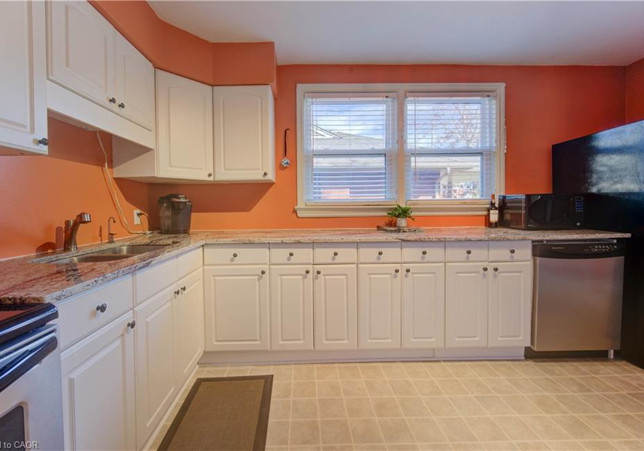 406-ephraim-street-kitchener-ontario-40778586