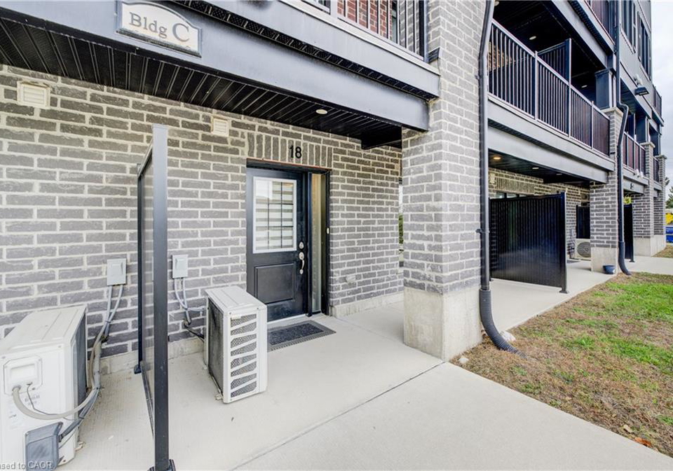 18-160-rochefort-street-kitchener-ontario-40778597