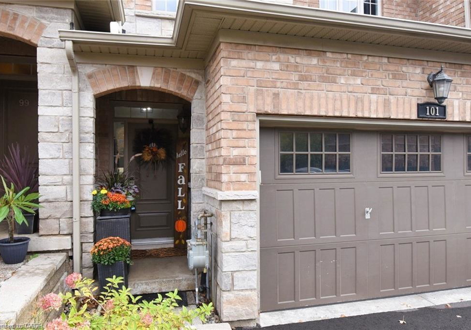 101-oakhaven-place-ancaster-ontario-40778624