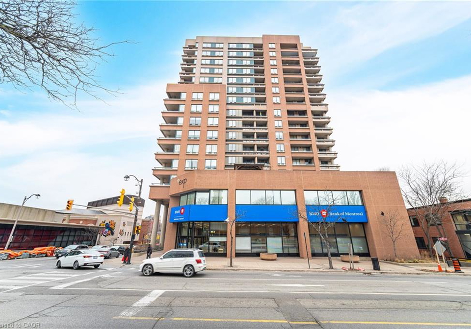 1-belvedere-court-brampton-ontario-40778632