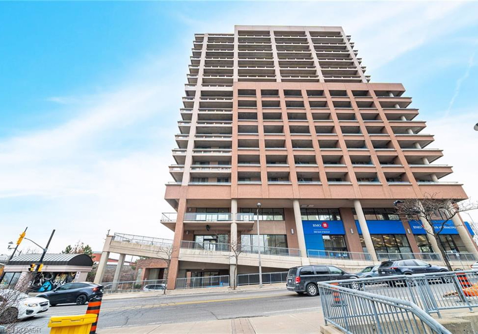 1-belvedere-court-brampton-ontario-40778632