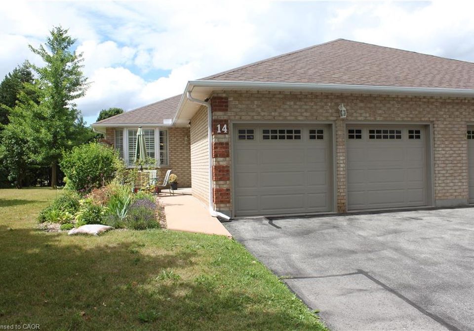 75-beasley-crescent-cambridge-ontario-40778671