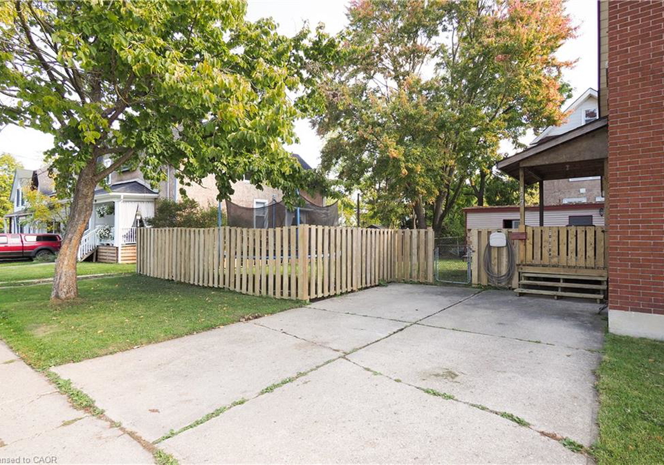 127-nile-street-stratford-ontario-40778678