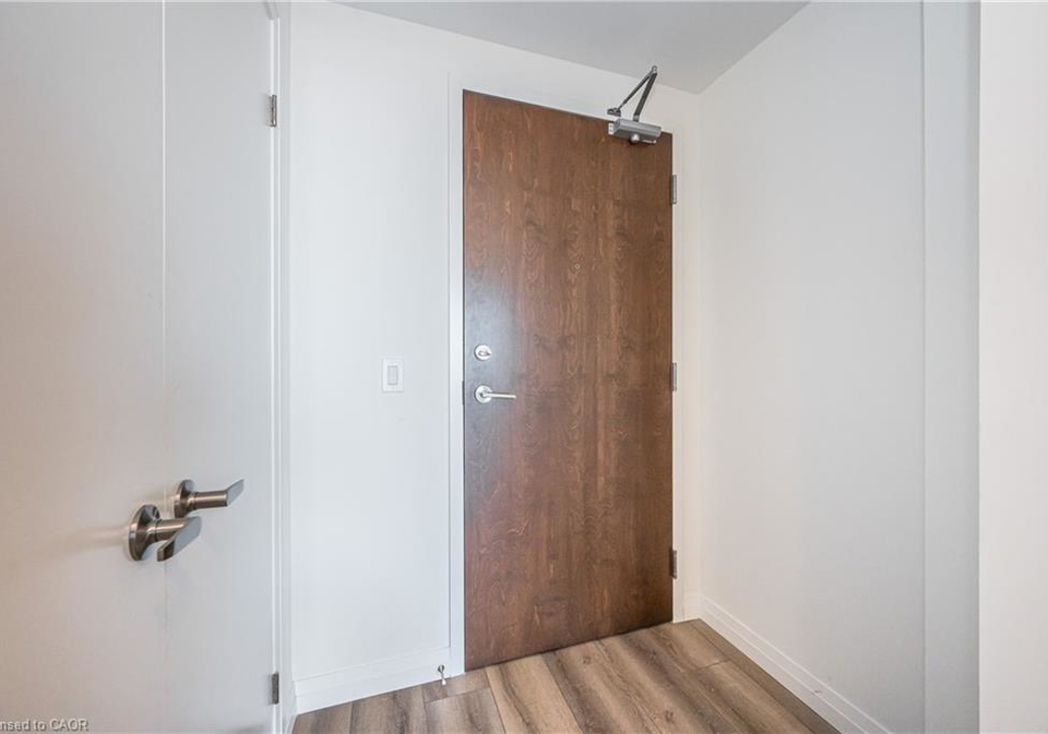 108-garment-street-kitchener-ontario-40778712