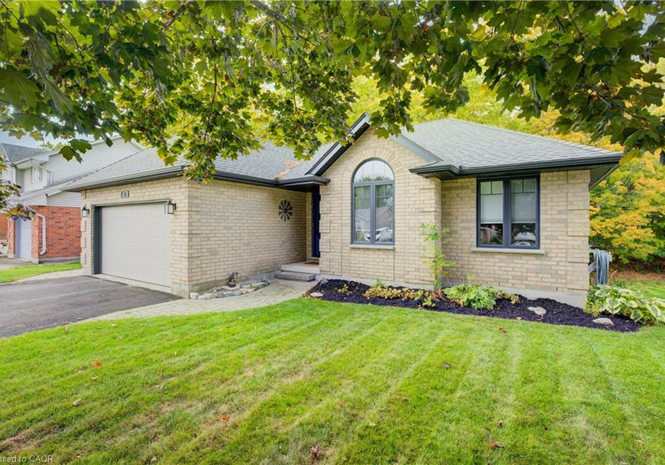 51-spring-street-norwich-ontario-40778737