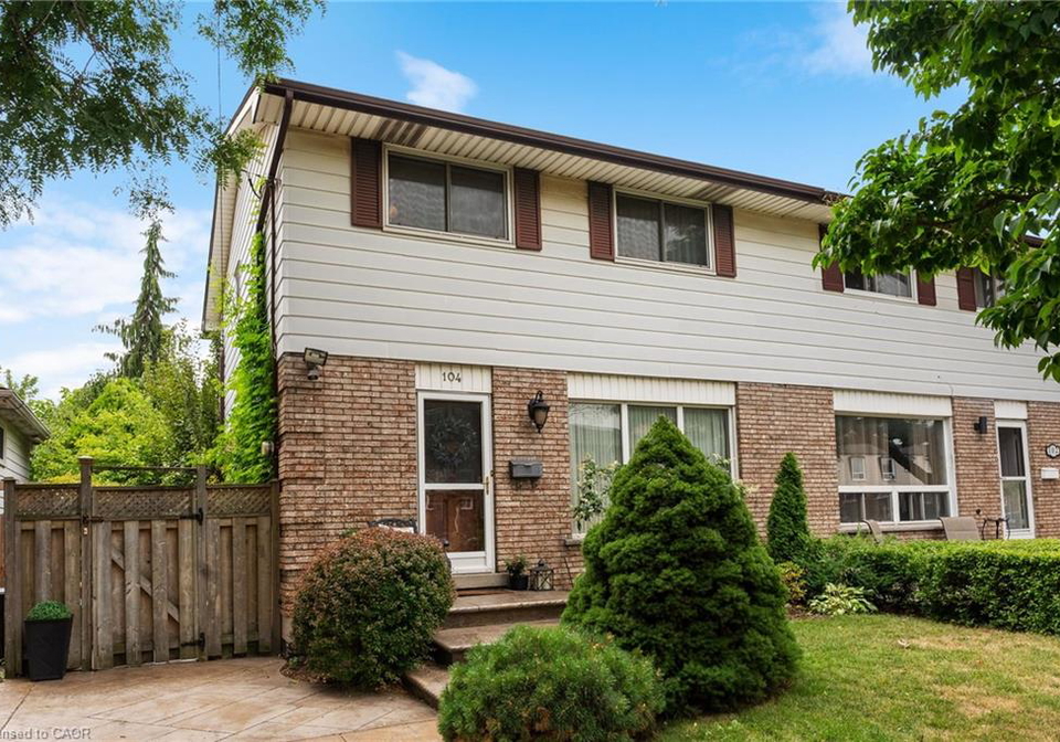 104-berkindale-drive-hamilton-ontario-40778760
