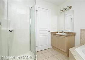 150-harding-street-kitchener-ontario-40778780