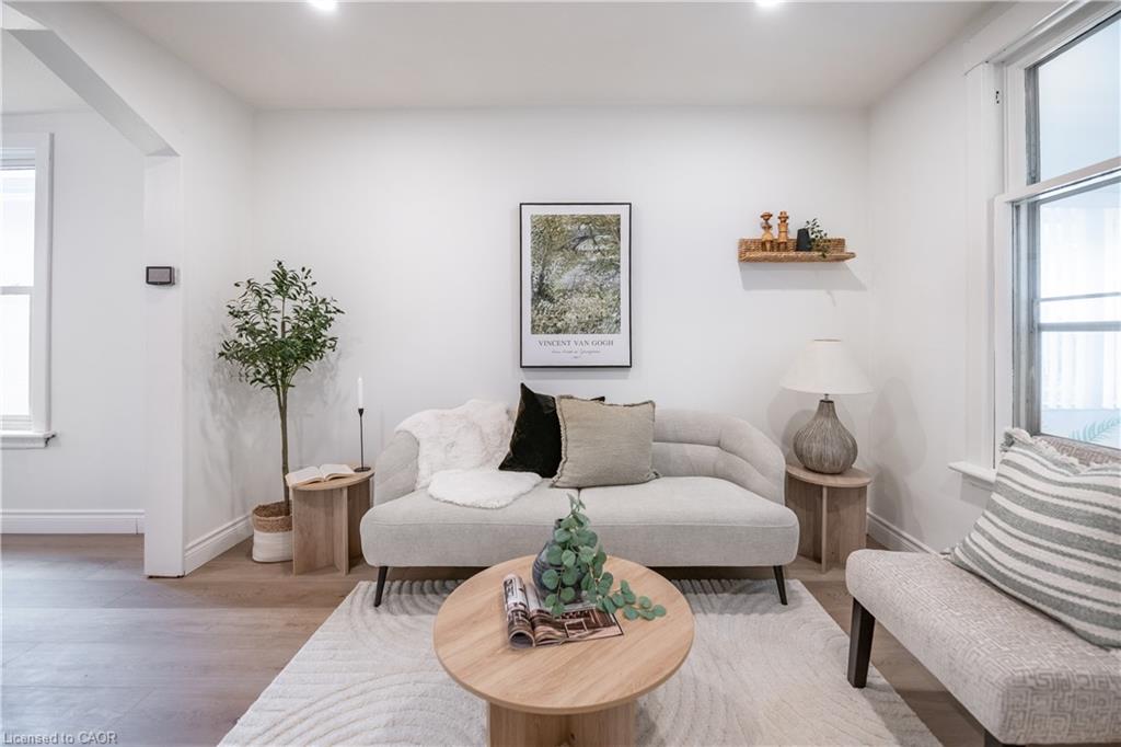 390-paling-avenue-hamilton-ontario-40778806