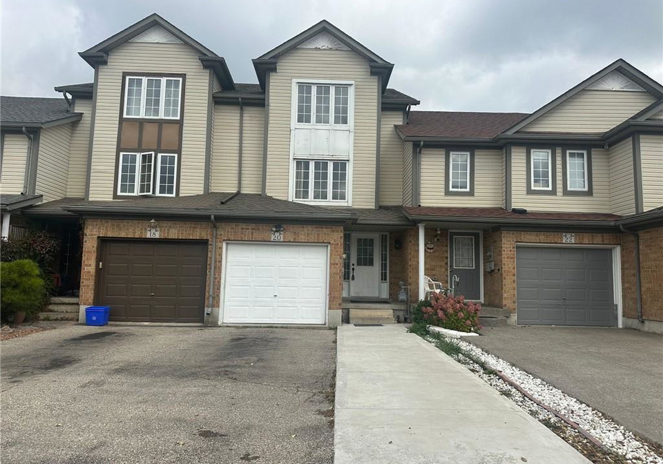 20-max-becker-drive-kitchener-ontario-40778852