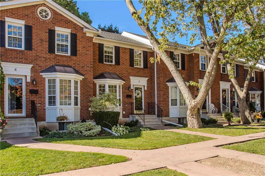 2390-woodward-avenue-burlington-ontario-40778968