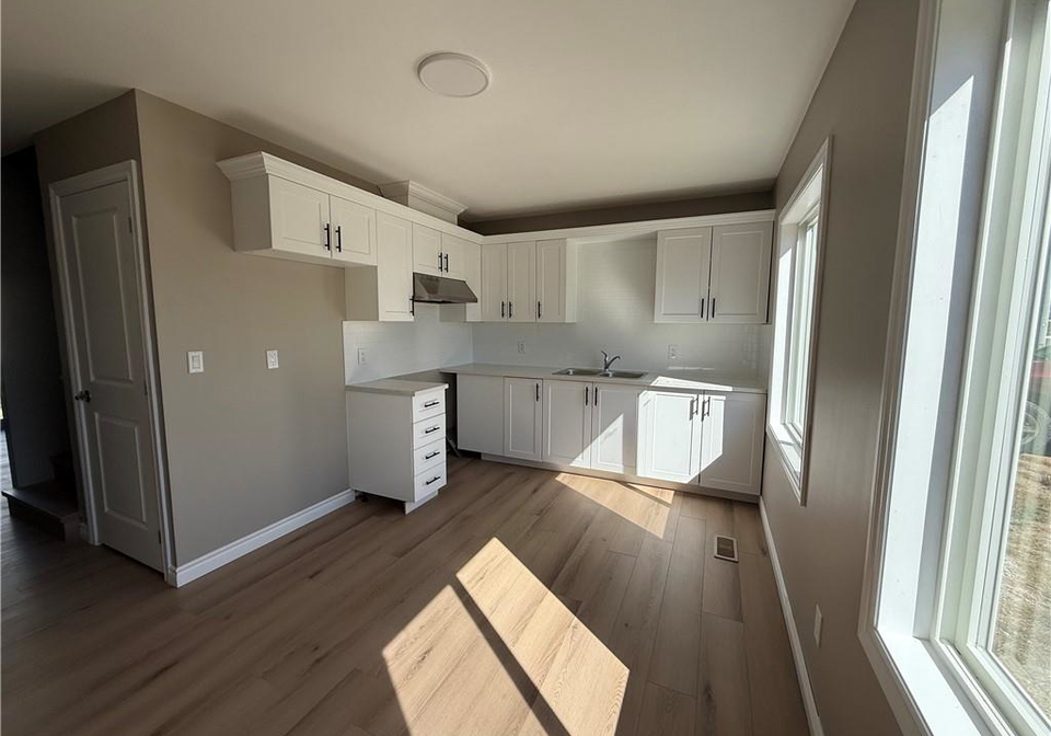 9-crosier-street-delhi-ontario-40779077