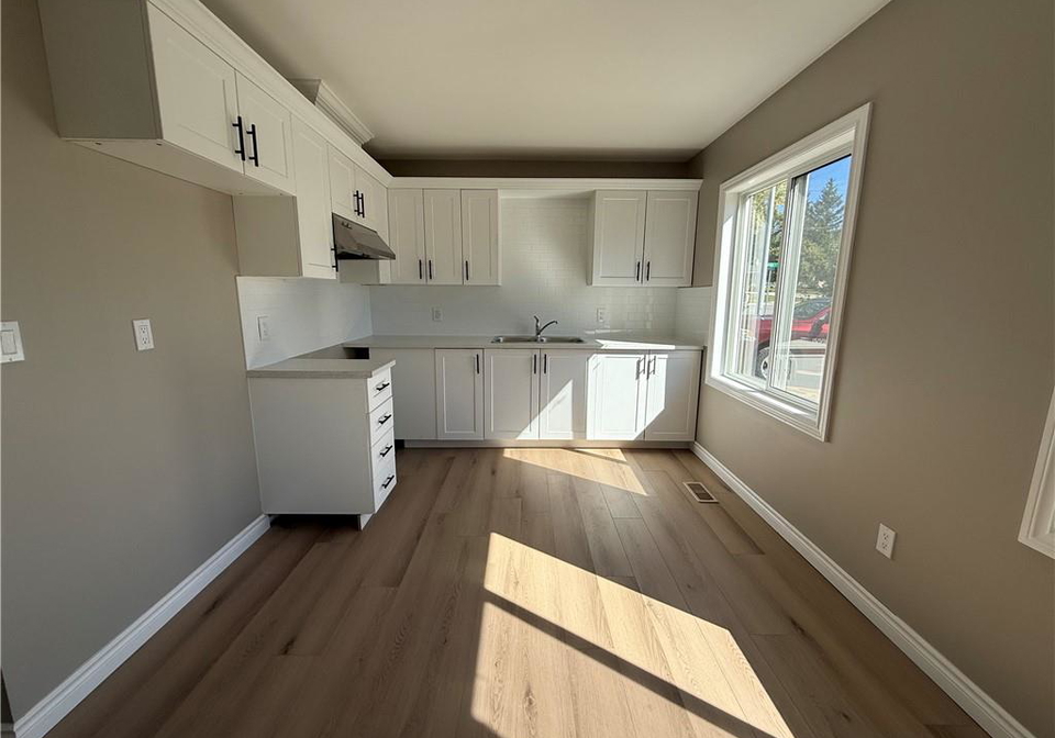 9-crosier-street-delhi-ontario-40779077