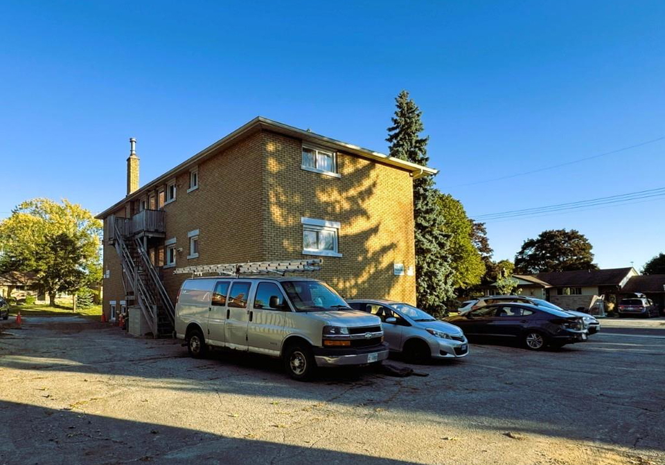 164-donald-street-kitchener-ontario-40779133