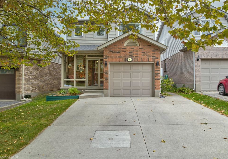 51-mcmeeken-drive-cambridge-ontario-40779163
