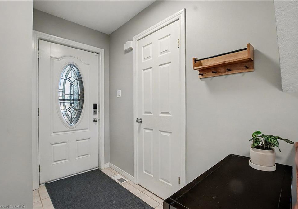 60-lena-crescent-cambridge-ontario-40779250