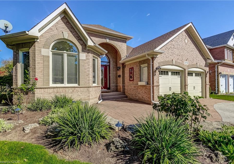 2115-turnberry-road-burlington-ontario-40779254