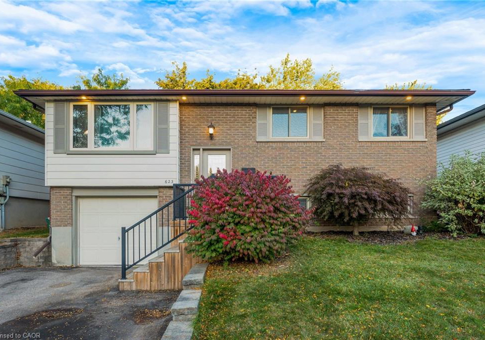 623-pioneer-drive-kitchener-ontario-40779318