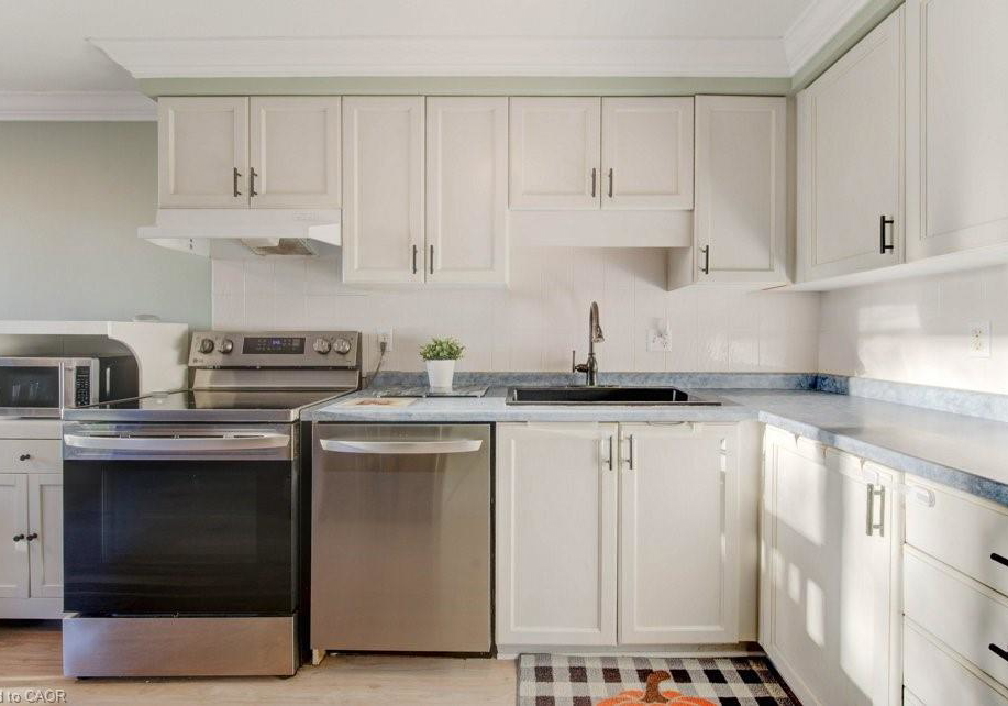112-highbrook-street-kitchener-ontario-40779338