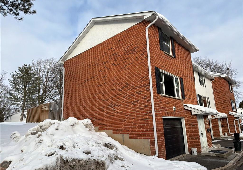 411-keats-way-waterloo-ontario-40779368
