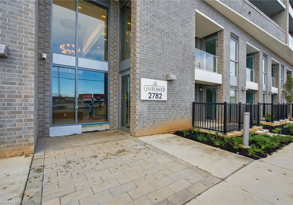 2782-barton-street-e-hamilton-ontario-40779381
