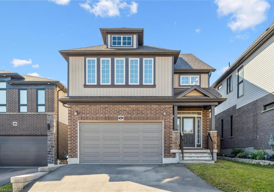 916-valencia-court-kitchener-ontario-40779385