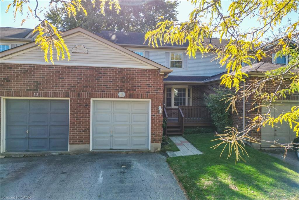15-hedgelawn-drive-grimsby-ontario-40779421