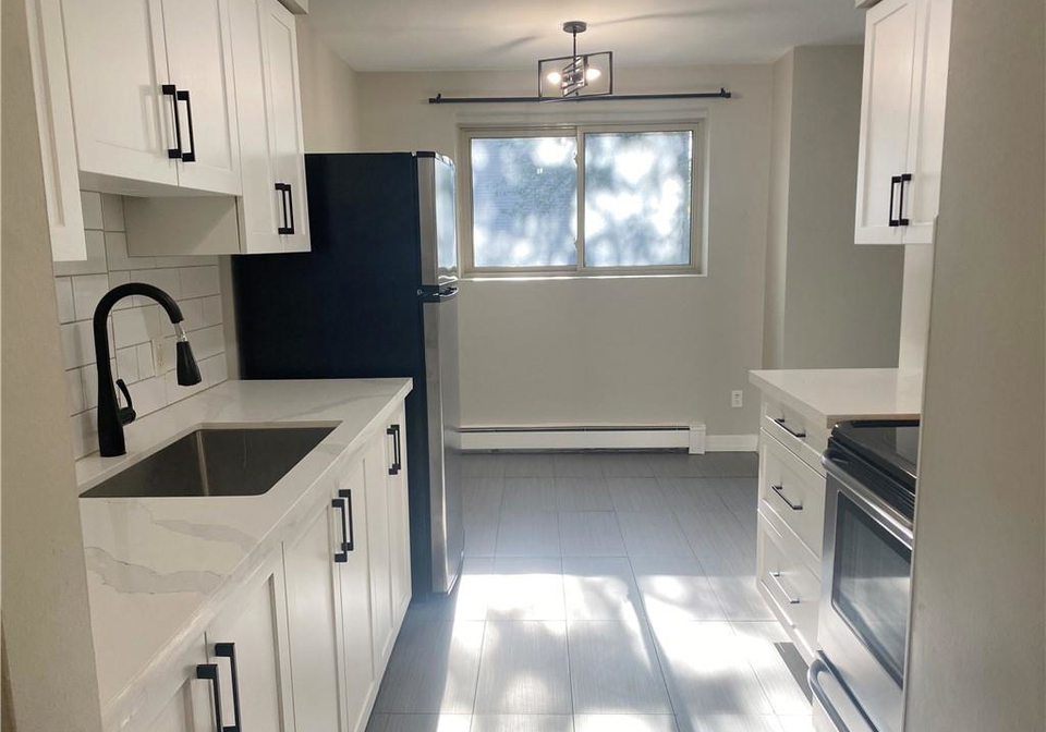 163-chandler-drive-kitchener-ontario-40779431