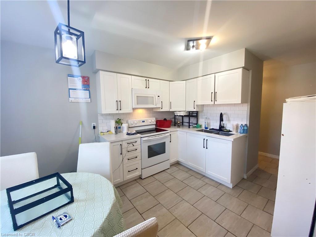 163-chandler-drive-kitchener-ontario-40779446