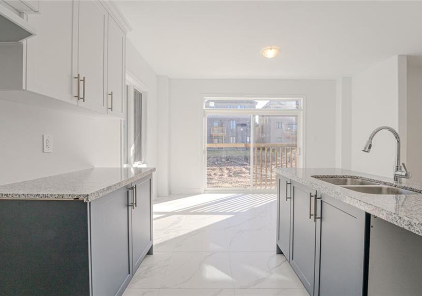 2988-monarch-drive-orillia-ontario-40779452