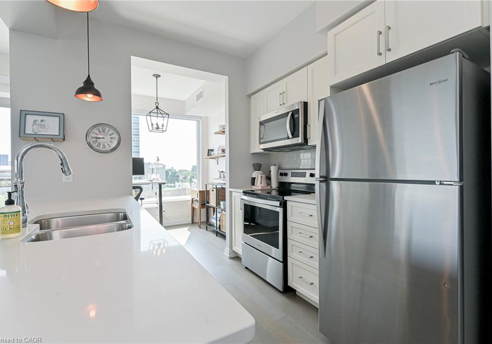 155-caroline-street-s-waterloo-ontario-40779502