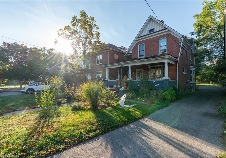63-highland-road-w-kitchener-ontario-40779514