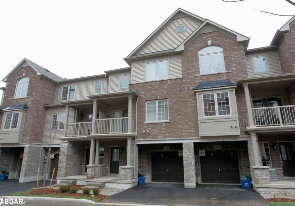 1401-plains-road-e-burlington-ontario-40779535
