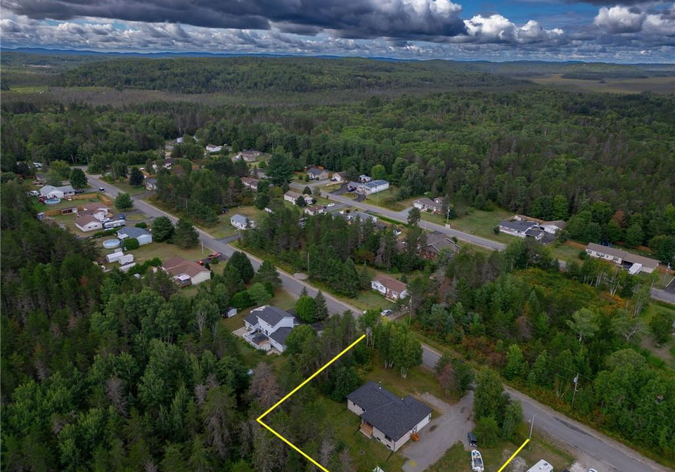 125-savicky-drive-espanola-ontario-40779554