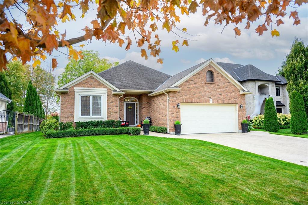 8-bacon-lane-fonthill-ontario-40779718