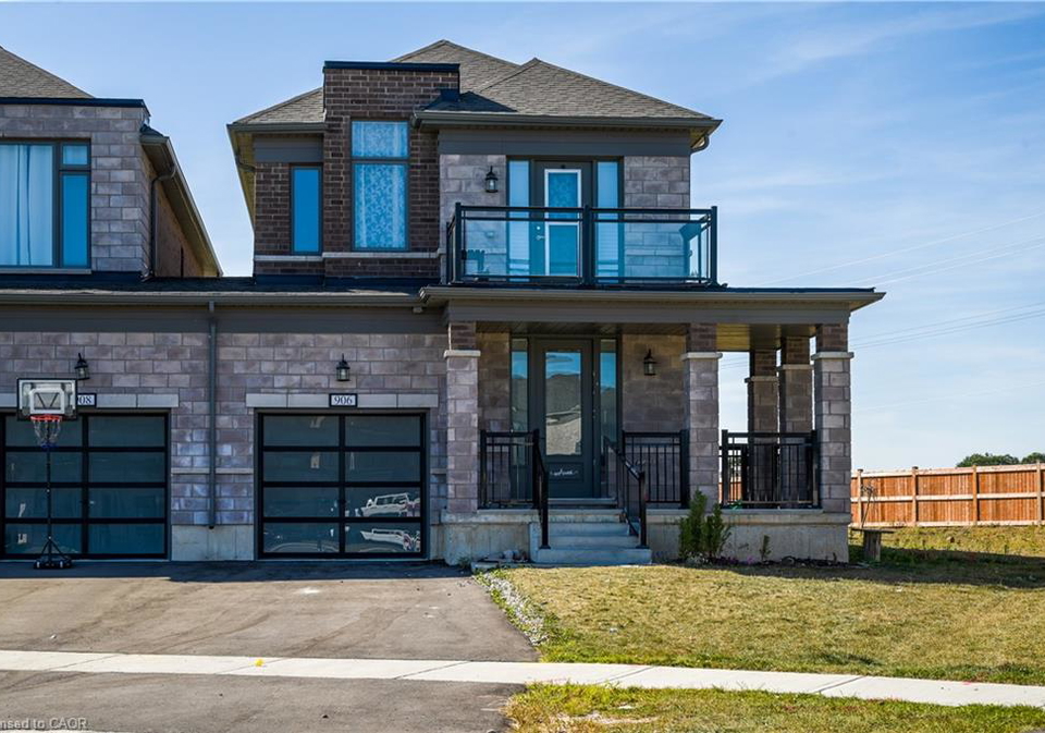 906-sobeski-avenue-woodstock-ontario-40779753