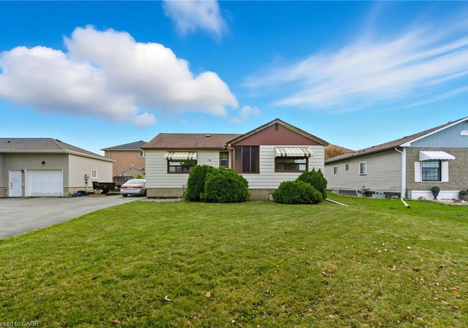18-second-road-w-stoney-creek-ontario-40779785