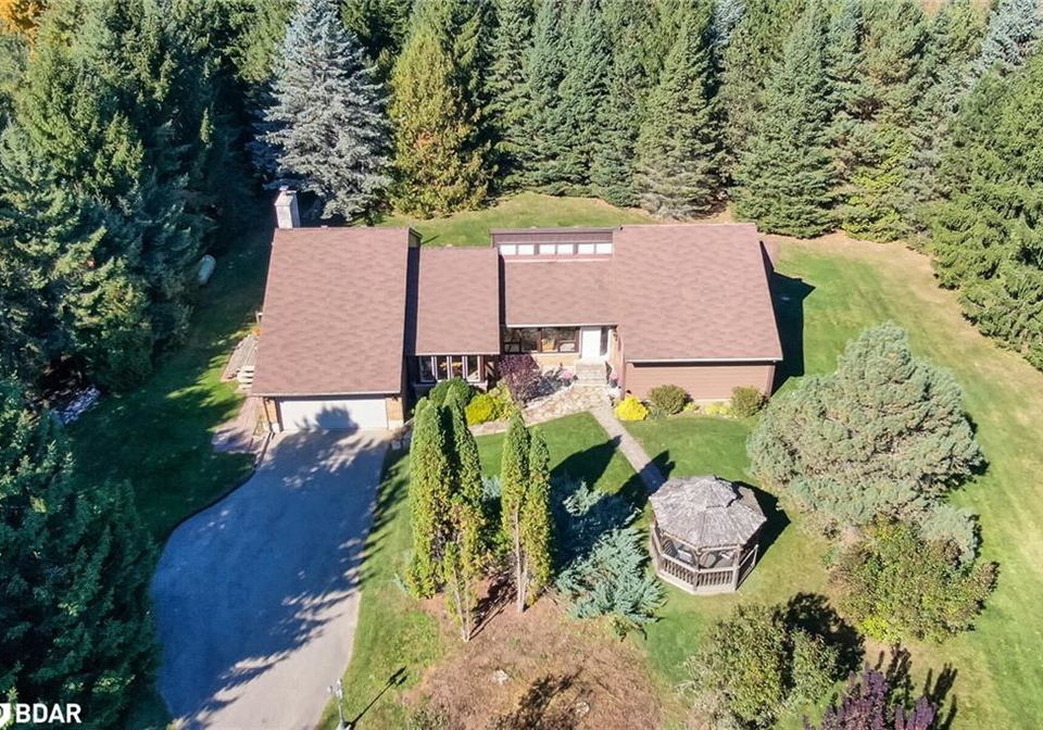 16-worden-view-acton-ontario-40779916