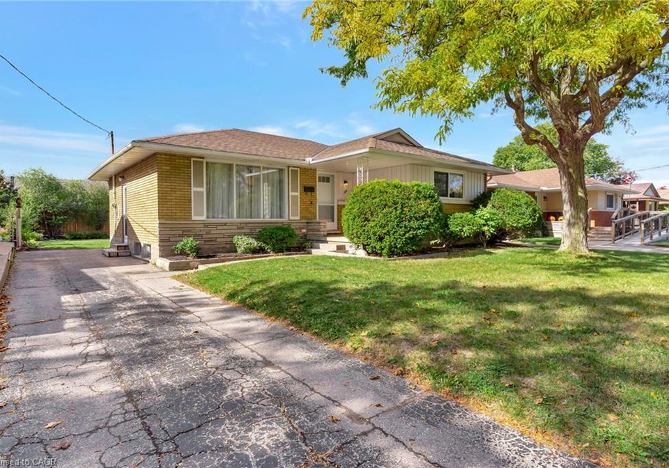 266-franklin-street-n-kitchener-ontario-40779980