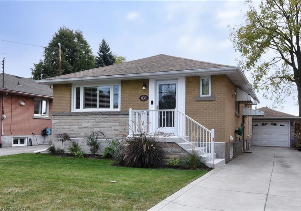 836-brucedale-avenue-e-hamilton-ontario-40780002