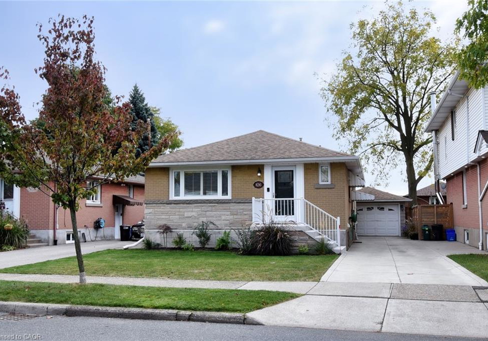 836-brucedale-avenue-e-hamilton-ontario-40780002