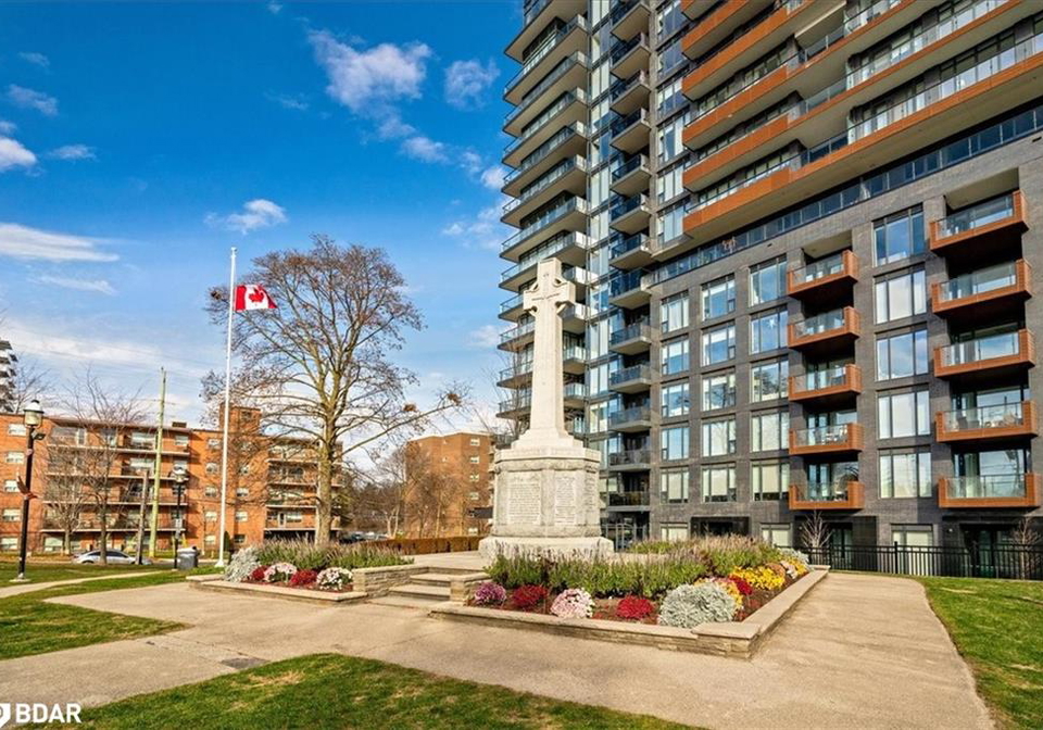 21-park-street-e-mississauga-ontario-40780059