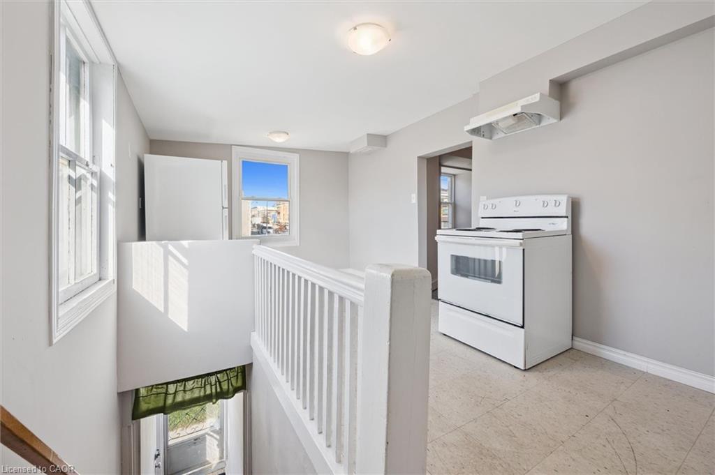 906-king-street-e-cambridge-ontario-40780260