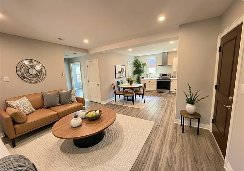 200-holton-avenue-s-hamilton-ontario-40780273