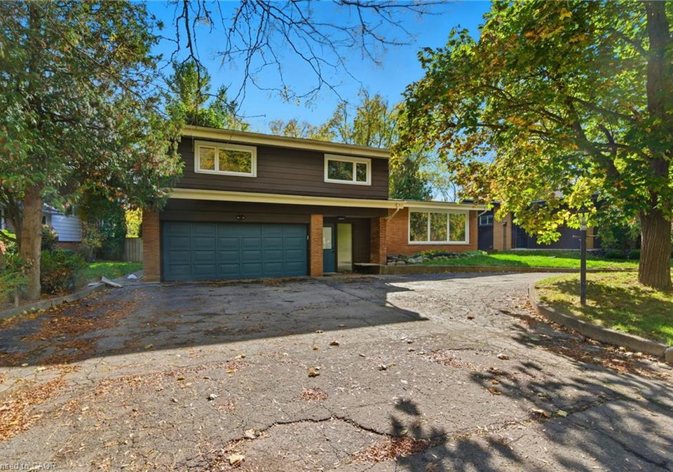 177-little-john-road-hamilton-ontario-40780380