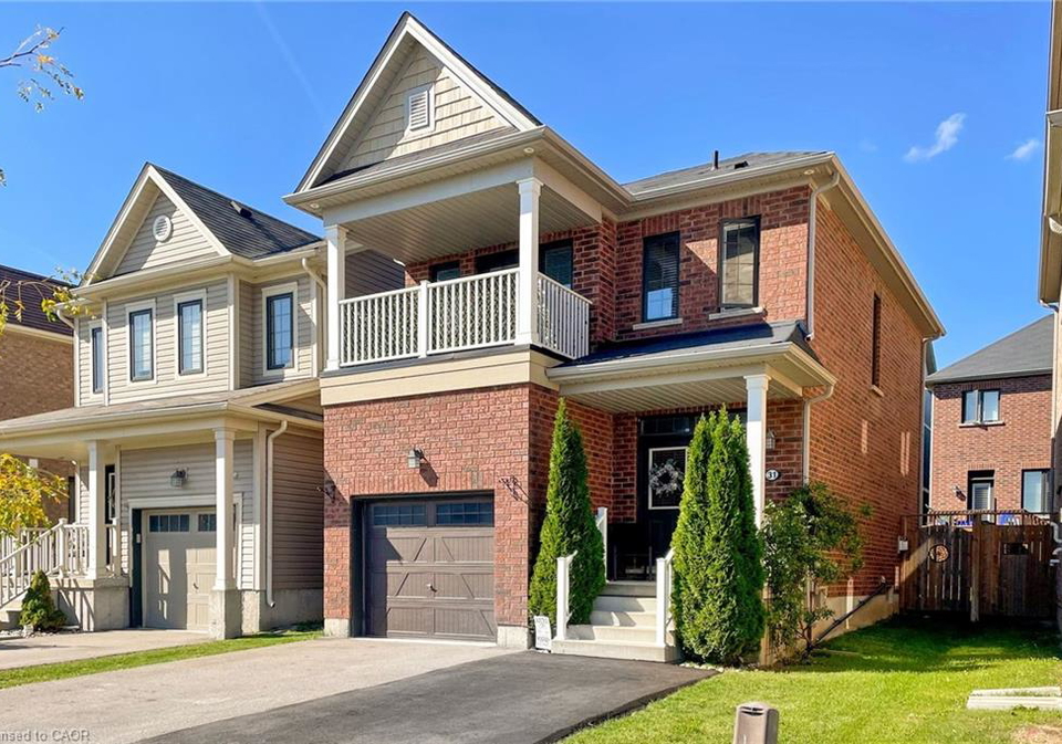 31-galloway-avenue-caledonia-ontario-40780381