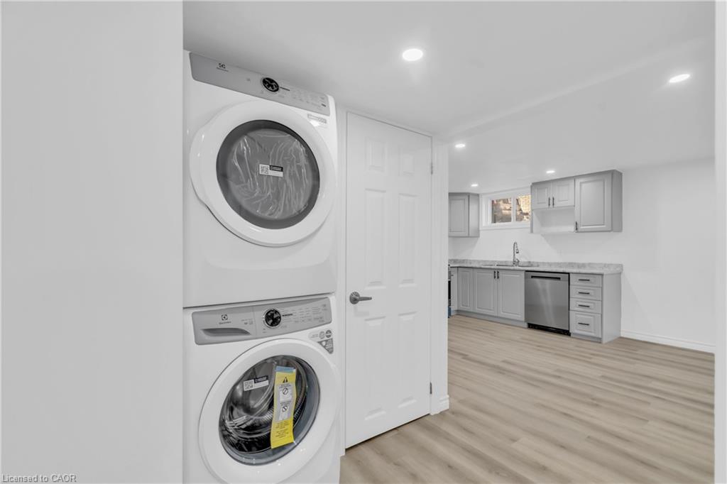 12-belton-drive-kitchener-ontario-40780387