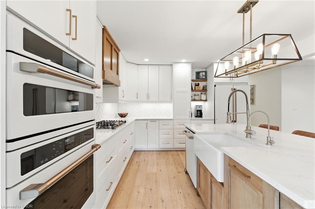 210-northlake-drive-waterloo-ontario-40780471